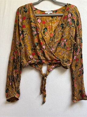 Patrons of Peace Floral Surplice Tie Front Cropped Long Sleeve Top L